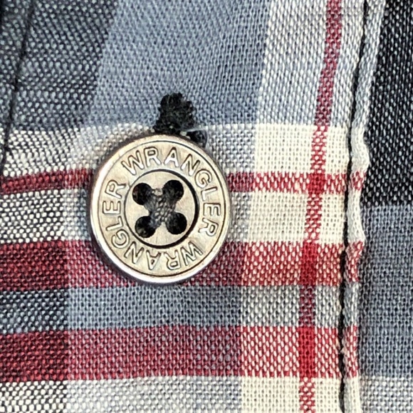 Wrangler Shirt Men’s ATG Long Sleeve Button Up Outdoor Arm Zip 3rd Pocket SMALL - Picture 4 of 4